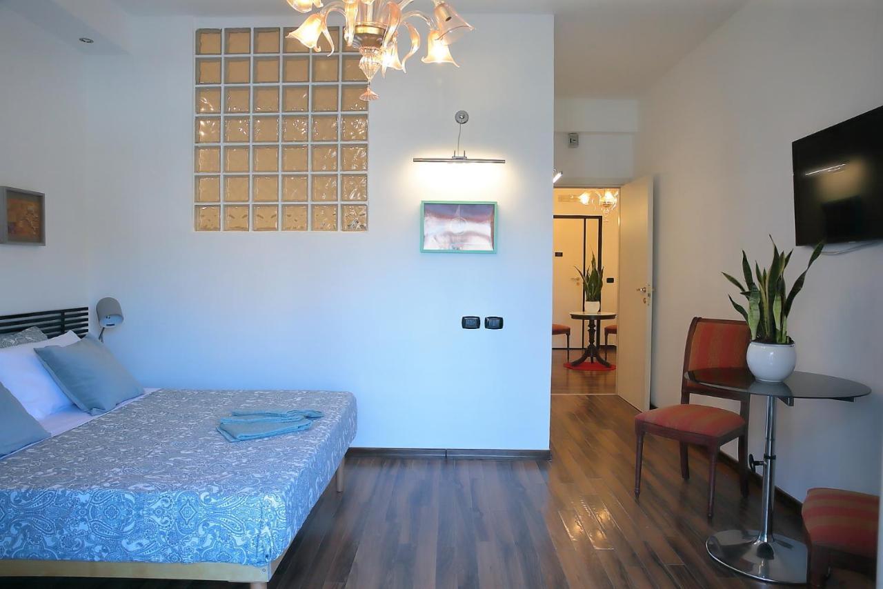 Hotel Savoia & Cavour _ Premium Signature _ Bari Exterior foto